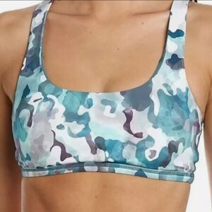 SPANX Printed Low Impact Sports Bra Women's Large Camo